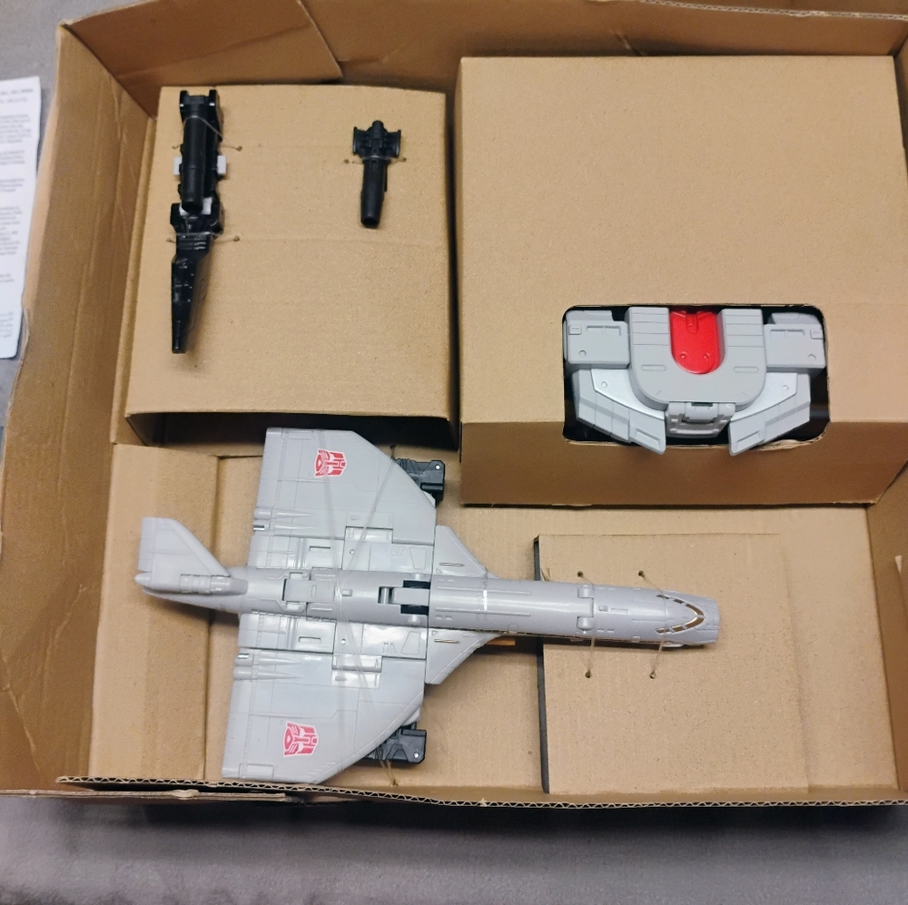 Transformers Silverbolt Action Figure - Picture 2 of 4